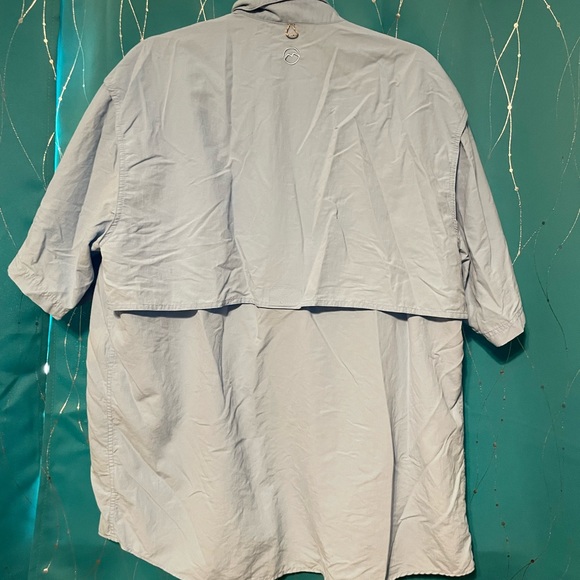 Button ups - Picture 5 of 9